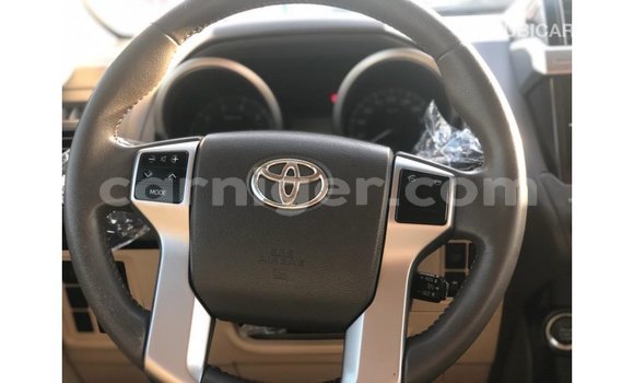 Sayi Imported Toyota Prado White Mota in Import - Dubai a Agadez Sayi Imported Toyota Prado White Mota in Import - Dubai a Agadez