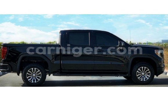 Sayi Imported GMC Sierra Black Mota in Import - Dubai a Agadez Sayi Imported GMC Sierra Black Mota in Import - Dubai a Agadez