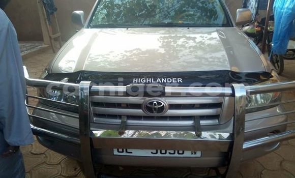 Sayi Na hannu Toyota Highlander Other Mota in Niamey a Niamey Sayi Na hannu Toyota Highlander Other Mota in Niamey a Niamey