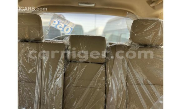 Sayi Imported Toyota Prado White Mota in Import - Dubai a Agadez Sayi Imported Toyota Prado White Mota in Import - Dubai a Agadez