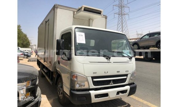 Sayi Imported Mitsubishi i White Mota in Import - Dubai a Agadez Sayi Imported Mitsubishi i White Mota in Import - Dubai a Agadez