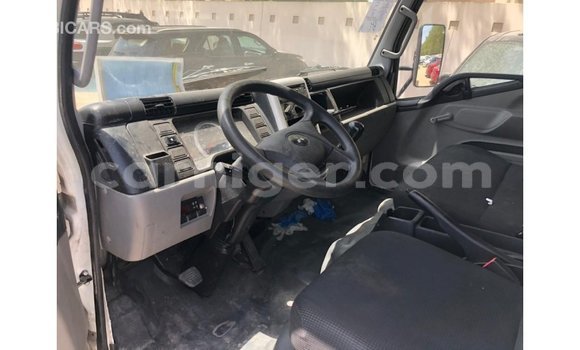 Sayi Imported Mitsubishi i White Mota in Import - Dubai a Agadez Sayi Imported Mitsubishi i White Mota in Import - Dubai a Agadez