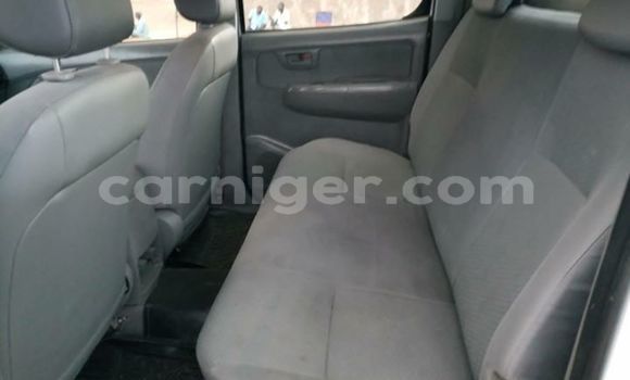 Buy Used Toyota Hilux White Car in Niamey in Niamey Buy Used Toyota Hilux White Car in Niamey in Niamey