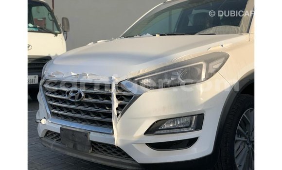 Buy Import Hyundai Tucson White Car in Import - Dubai in Agadez Buy Import Hyundai Tucson White Car in Import - Dubai in Agadez