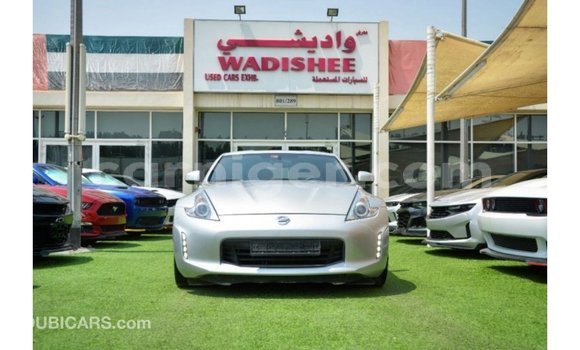 Acheter Import Voiture Nissan 370Z Autre à Import - Dubai, Agadez Acheter Import Voiture Nissan 370Z Autre à Import - Dubai, Agadez