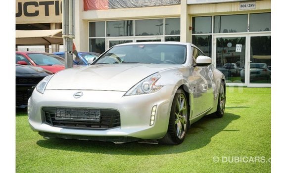 Acheter Import Voiture Nissan 370Z Autre à Import - Dubai, Agadez Acheter Import Voiture Nissan 370Z Autre à Import - Dubai, Agadez