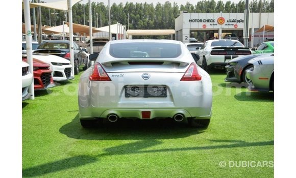 Acheter Import Voiture Nissan 370Z Autre à Import - Dubai, Agadez Acheter Import Voiture Nissan 370Z Autre à Import - Dubai, Agadez