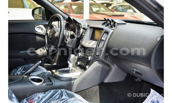 Acheter Import Voiture Nissan 370Z Autre à Import - Dubai, Agadez Acheter Import Voiture Nissan 370Z Autre à Import - Dubai, Agadez