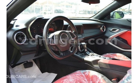 Acheter Import Voiture Chevrolet Camaro Noir à Import - Dubai, Agadez Acheter Import Voiture Chevrolet Camaro Noir à Import - Dubai, Agadez