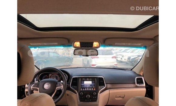 Sayi Imported Jeep Grand Cherokee Black Mota in Import - Dubai a Agadez Sayi Imported Jeep Grand Cherokee Black Mota in Import - Dubai a Agadez