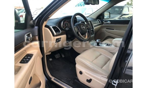Sayi Imported Jeep Grand Cherokee Black Mota in Import - Dubai a Agadez Sayi Imported Jeep Grand Cherokee Black Mota in Import - Dubai a Agadez