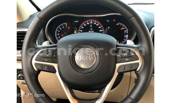 Sayi Imported Jeep Grand Cherokee Black Mota in Import - Dubai a Agadez Sayi Imported Jeep Grand Cherokee Black Mota in Import - Dubai a Agadez
