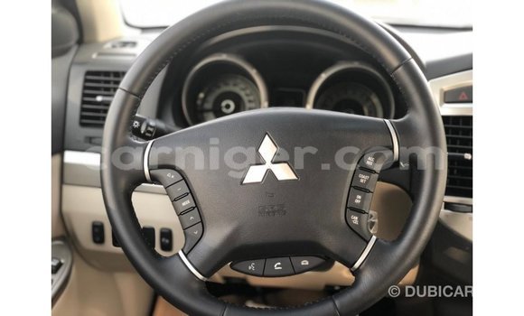 Buy Import Mitsubishi Pajero Black Car in Import - Dubai in Agadez Buy Import Mitsubishi Pajero Black Car in Import - Dubai in Agadez