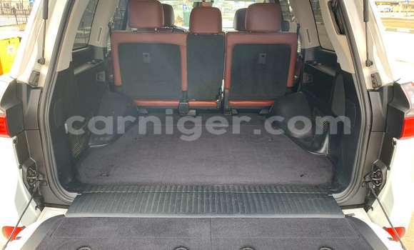 Buy Used Lexus LX 570 White Car in Niamey in Niamey Buy Used Lexus LX 570 White Car in Niamey in Niamey