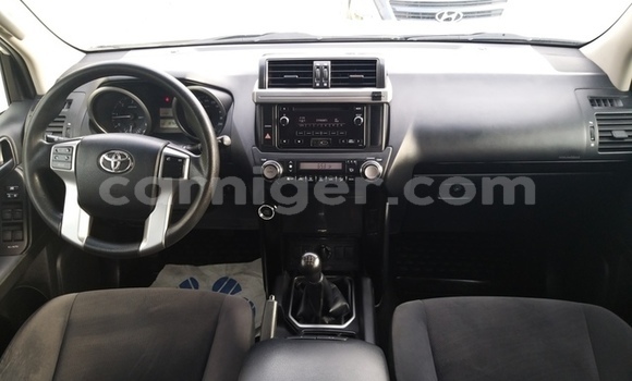Buy Used Toyota Land Cruiser Prado White Car in Agadez in Agadez Buy Used Toyota Land Cruiser Prado White Car in Agadez in Agadez