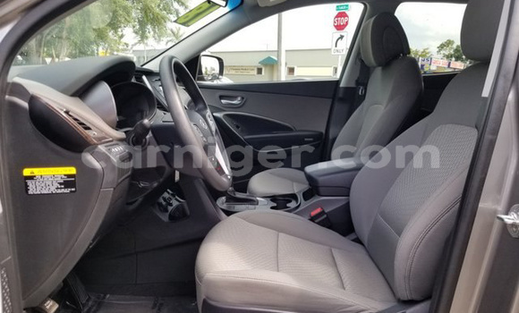 Buy Used Hyundai Santa Fe Other Car in Arlit in Agadez Buy Used Hyundai Santa Fe Other Car in Arlit in Agadez
