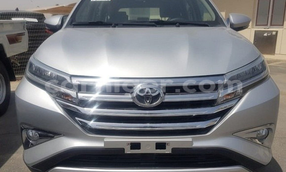 Sayi Na hannu Toyota Rush Silver Mota in Ayorou a Tillabery Sayi Na hannu Toyota Rush Silver Mota in Ayorou a Tillabery