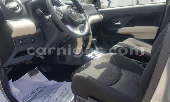 Buy Used Toyota Rush Silver Car in Ayorou in Tillabery Buy Used Toyota Rush Silver Car in Ayorou in Tillabery