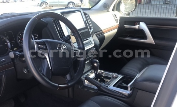 Buy Used Toyota Land Cruiser Prado White Car in Bouza in Tahoua Buy Used Toyota Land Cruiser Prado White Car in Bouza in Tahoua