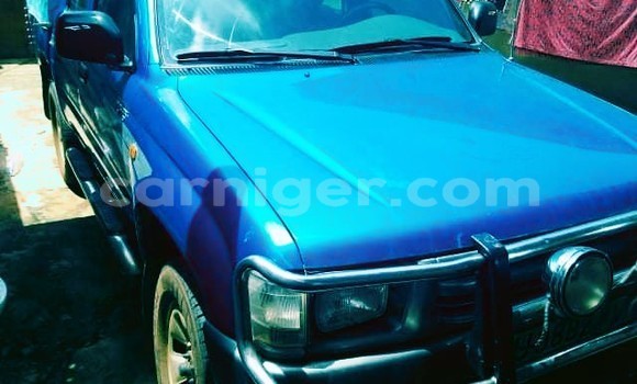 Acheter Occasion Voiture Toyota Hilux Bleu à Dosso, Dosso Region Acheter Occasion Voiture Toyota Hilux Bleu à Dosso, Dosso Region