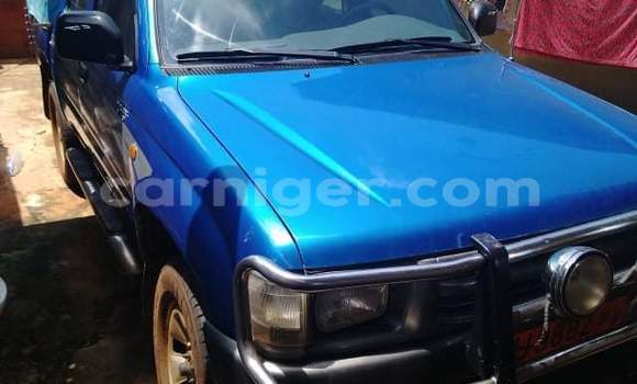 Acheter Occasion Voiture Toyota Hilux Bleu à Dosso, Dosso Region Acheter Occasion Voiture Toyota Hilux Bleu à Dosso, Dosso Region