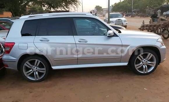 Sayi Na hannu Mercedes‒Benz GLK–Class Silver Mota in Abalak a jihohin Tahoua Sayi Na hannu Mercedes‒Benz GLK–Class Silver Mota in Abalak a jihohin Tahoua