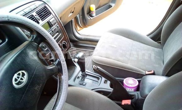 Sayi Na hannu Toyota Avensis Silver Mota in Abalak a jihohin Tahoua Sayi Na hannu Toyota Avensis Silver Mota in Abalak a jihohin Tahoua