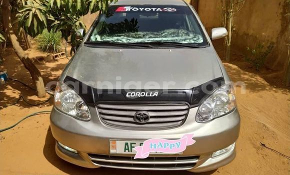 Sayi Na hannu Toyota Corolla Silver Mota in Abalak a jihohin Tahoua Sayi Na hannu Toyota Corolla Silver Mota in Abalak a jihohin Tahoua