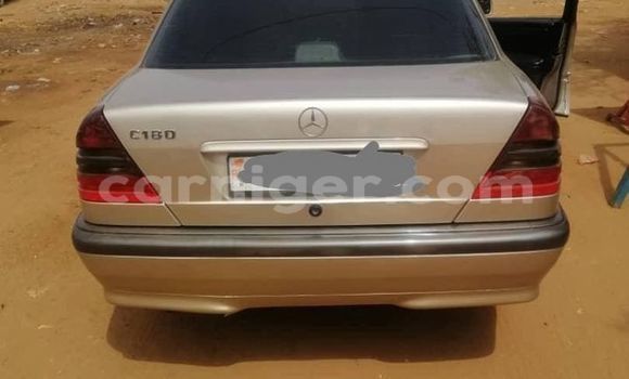 اشتري مستعمل Mercedes‒Benz C–Class Beige سيارة في نيامي في نيامي اشتري مستعمل Mercedes‒Benz C–Class Beige سيارة في نيامي في نيامي