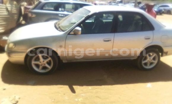 Sayi Na hannu Toyota Corolla Silver Mota in Niamey a Niamey Sayi Na hannu Toyota Corolla Silver Mota in Niamey a Niamey
