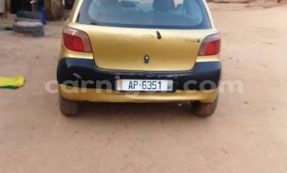 Acheter Occasion Voiture Toyota Yaris Marron à Niamey, Niamey Acheter Occasion Voiture Toyota Yaris Marron à Niamey, Niamey