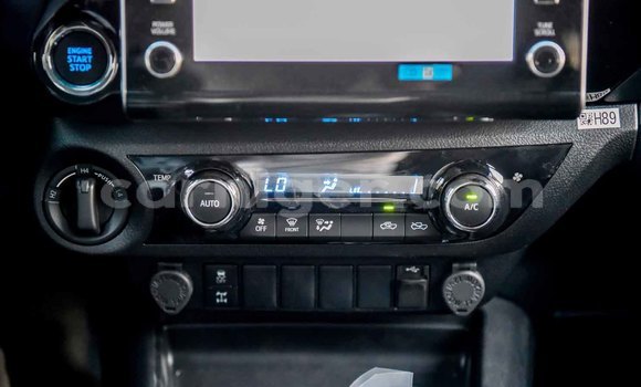 Buy New Toyota Hilux White Car in Abalak in Tahoua Buy New Toyota Hilux White Car in Abalak in Tahoua