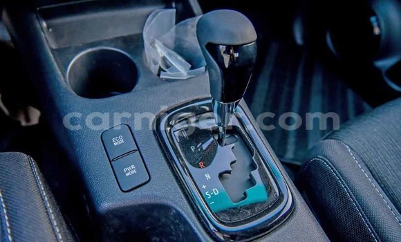 Buy New Toyota Hilux White Car in Abalak in Tahoua Buy New Toyota Hilux White Car in Abalak in Tahoua