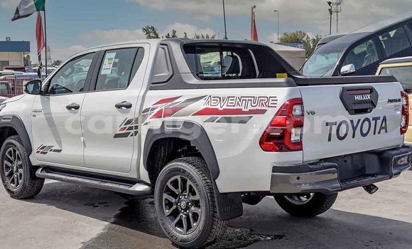 Buy New Toyota Hilux White Car in Abalak in Tahoua Buy New Toyota Hilux White Car in Abalak in Tahoua