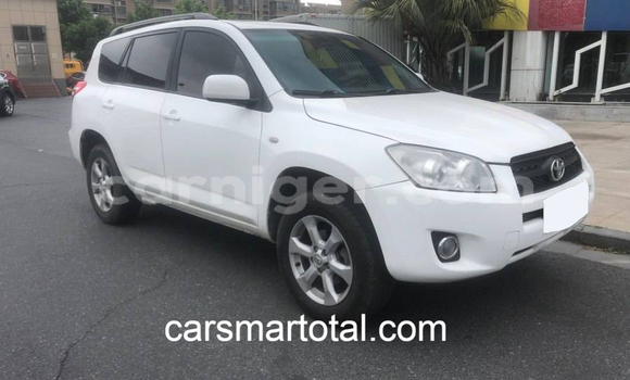 Buy Used Toyota RAV4 White Car in Birnin Gaouré in Dosso Buy Used Toyota RAV4 White Car in Birnin Gaouré in Dosso