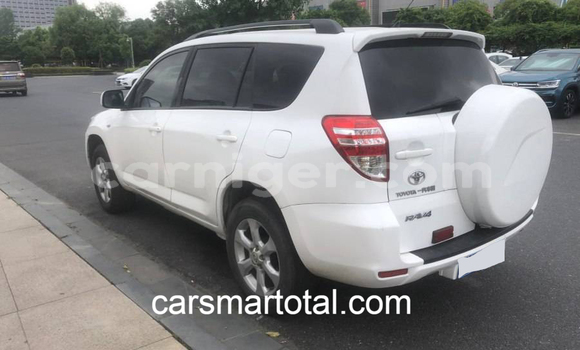 Buy Used Toyota RAV4 White Car in Birnin Gaouré in Dosso Buy Used Toyota RAV4 White Car in Birnin Gaouré in Dosso