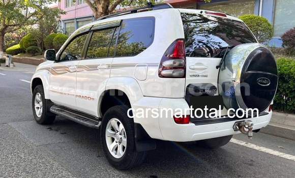 Buy Used Toyota Prado White Car in Keita in Tahoua Buy Used Toyota Prado White Car in Keita in Tahoua