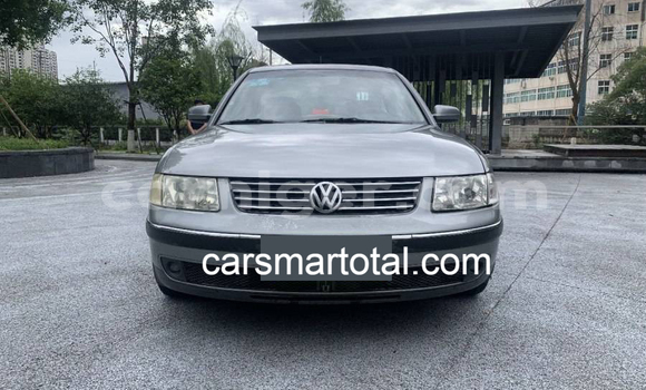 Buy Used Volkswagen Passat Silver Car in Niamey in Niamey Buy Used Volkswagen Passat Silver Car in Niamey in Niamey