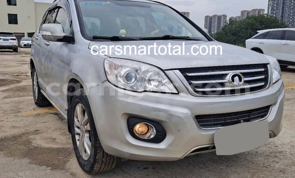 Buy Used Haval H6 Silver Car in Niamey in Niamey Buy Used Haval H6 Silver Car in Niamey in Niamey