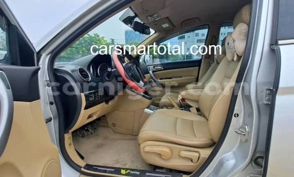 Buy Used Haval H6 Silver Car in Niamey in Niamey Buy Used Haval H6 Silver Car in Niamey in Niamey