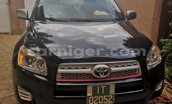 Sayi Na hannu Toyota RAV4 Black Mota in Niamey a Niamey
