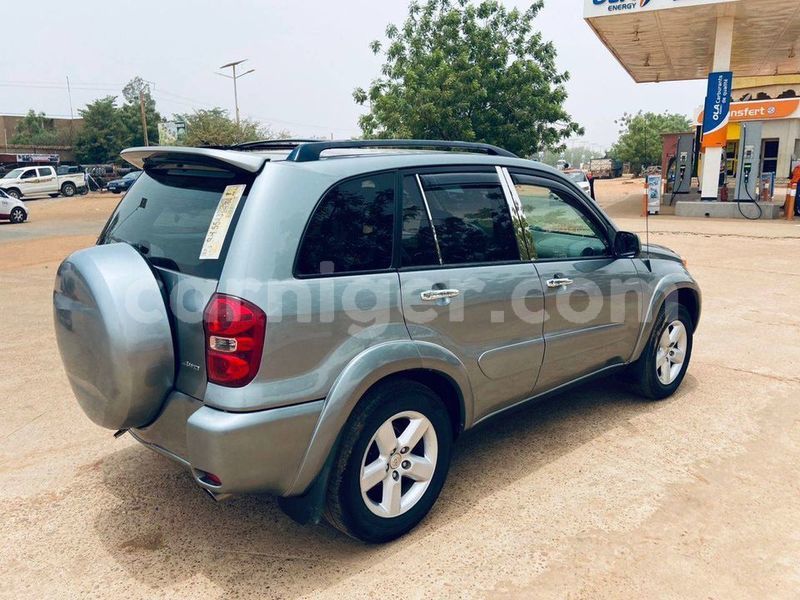 Big with watermark toyota rav4 niamey niamey 7695