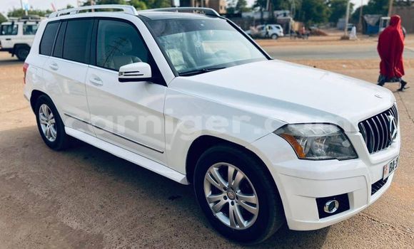 Sayi Na hannu Mercedes‒Benz GLK–Class White Mota in Niamey a Niamey Sayi Na hannu Mercedes‒Benz GLK–Class White Mota in Niamey a Niamey