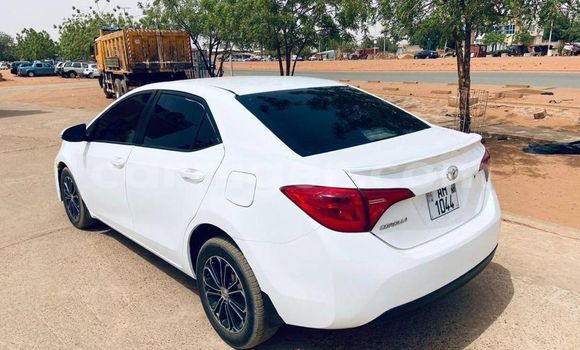 Sayi Na hannu Toyota Corolla White Mota in Niamey a Niamey Sayi Na hannu Toyota Corolla White Mota in Niamey a Niamey