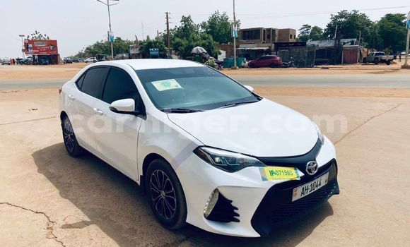 Sayi Na hannu Toyota Corolla White Mota in Niamey a Niamey Sayi Na hannu Toyota Corolla White Mota in Niamey a Niamey