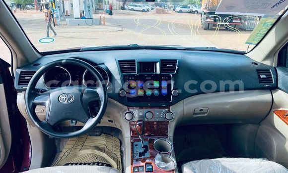 Sayi Na hannu Toyota Highlander Red Mota in Niamey a Niamey Sayi Na hannu Toyota Highlander Red Mota in Niamey a Niamey