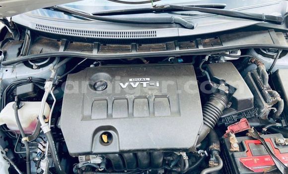 Sayi Na hannu Toyota Corolla Silver Mota in Niamey a Niamey Sayi Na hannu Toyota Corolla Silver Mota in Niamey a Niamey