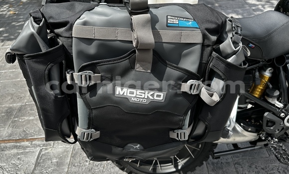 Acheter Occasion Moto BMW R1200GS Adventure Noir à Dogondoutchi, Dosso Region Acheter Occasion Moto BMW R1200GS Adventure Noir à Dogondoutchi, Dosso Region