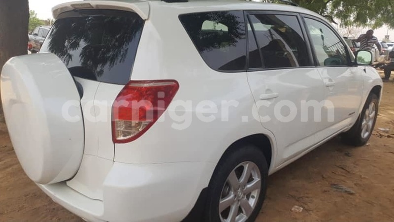 Big with watermark toyota rav4 niamey niamey 7724