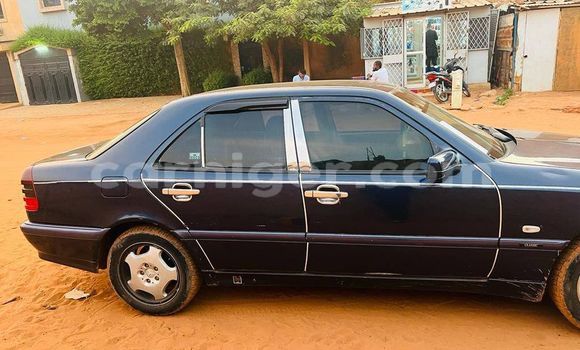 Acheter Occasion Voiture Mercedes Viano Autre à Niamey, Niamey Acheter Occasion Voiture Mercedes Viano Autre à Niamey, Niamey